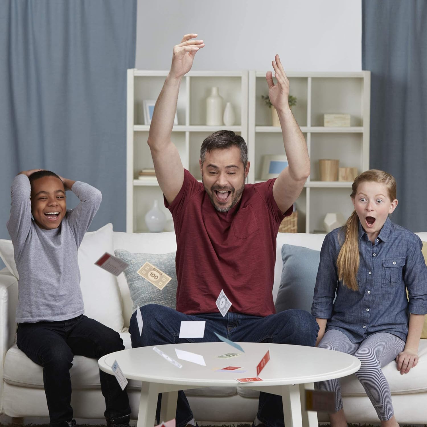 لعبة مونوبولي كلاسيكية من هاسبرو، 2724675067011