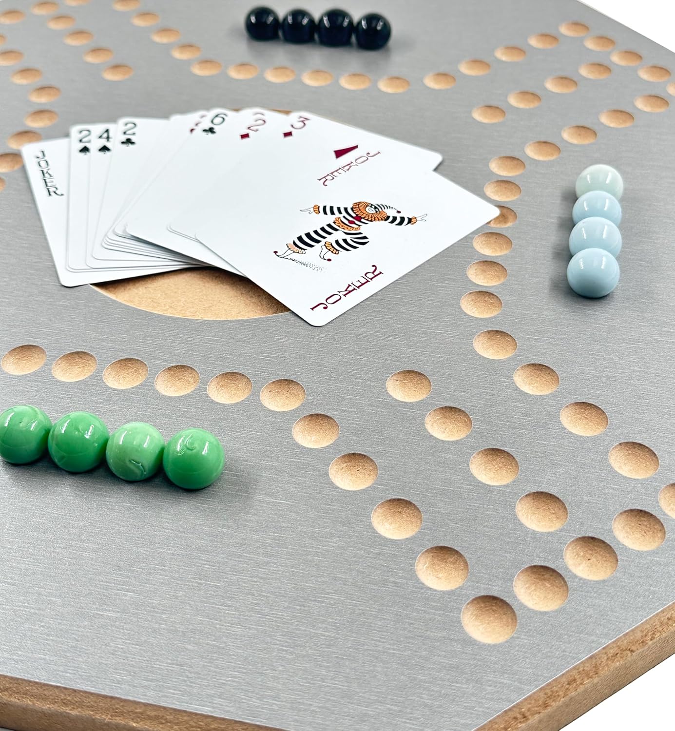 لعبة لوحية خشبية جاكارو، لـ 4 لاعبين مع كرات زجاجية وبطاقات، مقاس 39 × 39 سم، بلون بني، (استخدام باللغة الإنجليزية)، من فنز